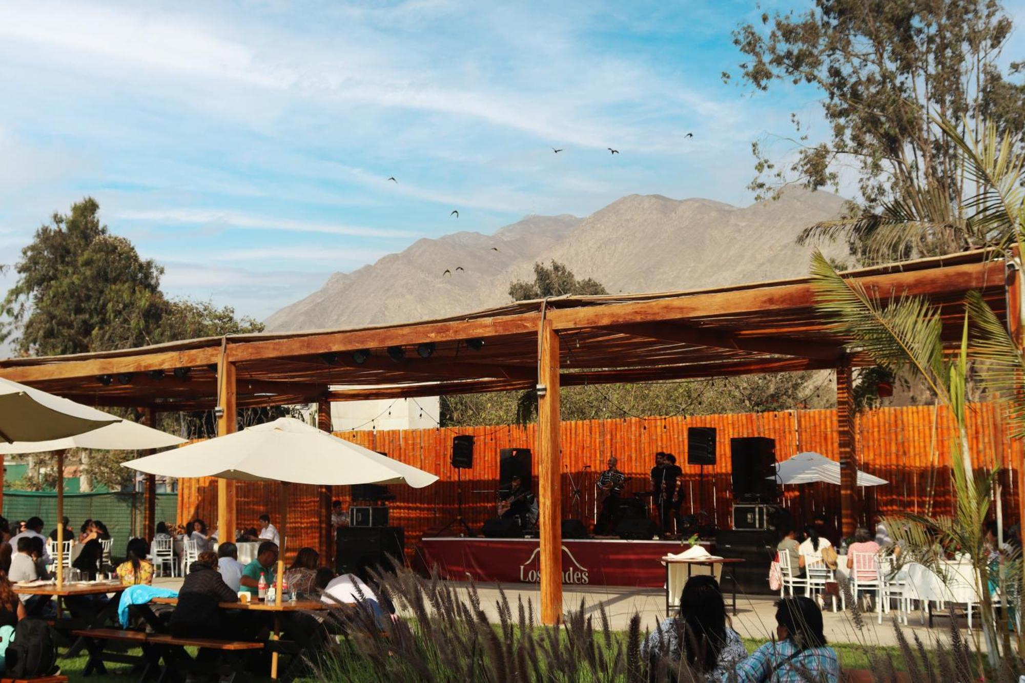 Los Andes - Restaurant & Bungalows Cieneguilla Eksteriør billede